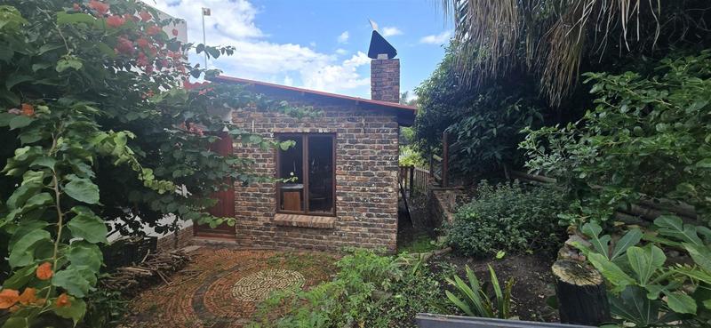4 Bedroom Property for Sale in Outeniqua Strand Western Cape